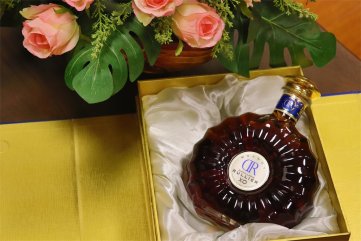 红酒酒庄宅男黄色网址要多少成本